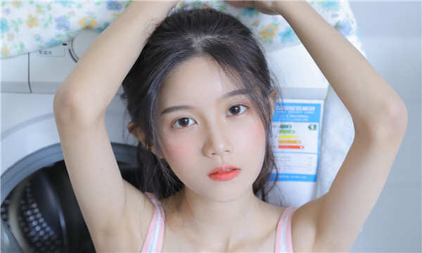 布尔津试管代怀生子多少钱？让我们来探讨一下
